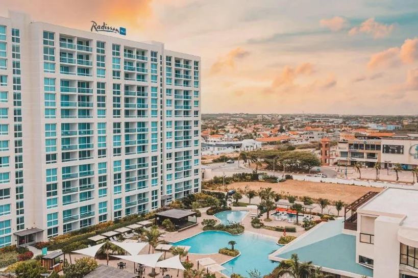 Radisson Blu Aruba | zwembad